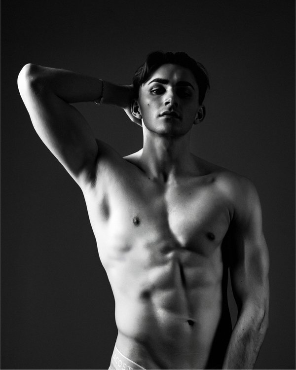 Tobias Thurner_rareshot-tobias-10_VcUAMXc