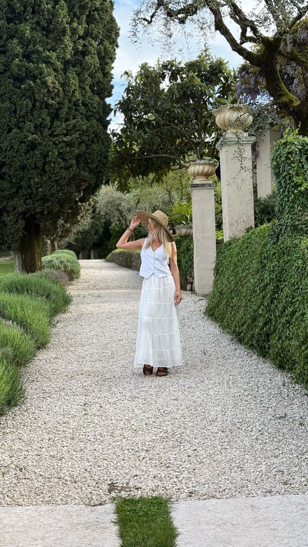 Aline Stillfried_BorgodiMezzanino1