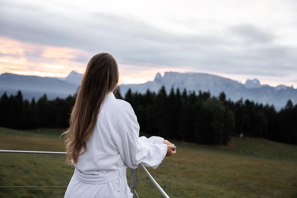 Mara Bodenstein_2025-10-04_HotelTann_FallShooting - 14