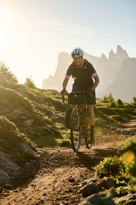 Sabine Schipflinger_S22_Gravel_4404_VAUDE_Christoph-Laue