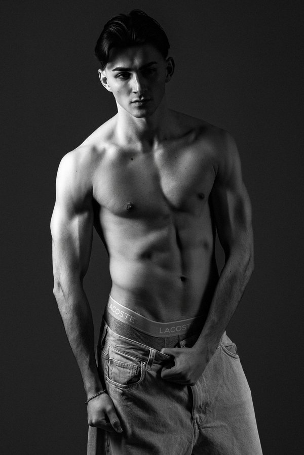 Tobias Thurner_rareshot-tobias-09_xwRFBNp