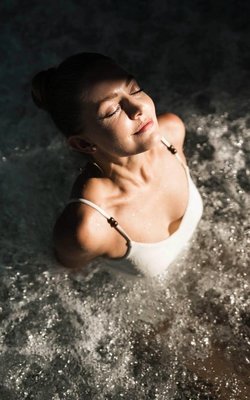 Lara-preview-image-18238