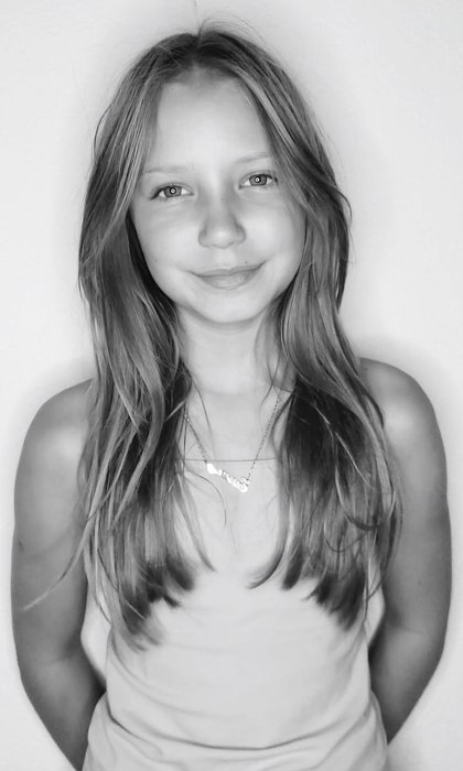 Emma Hofer_Emma Hofer 2025 - 11