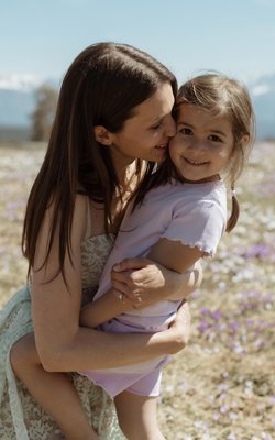 Luna-preview-image-18004