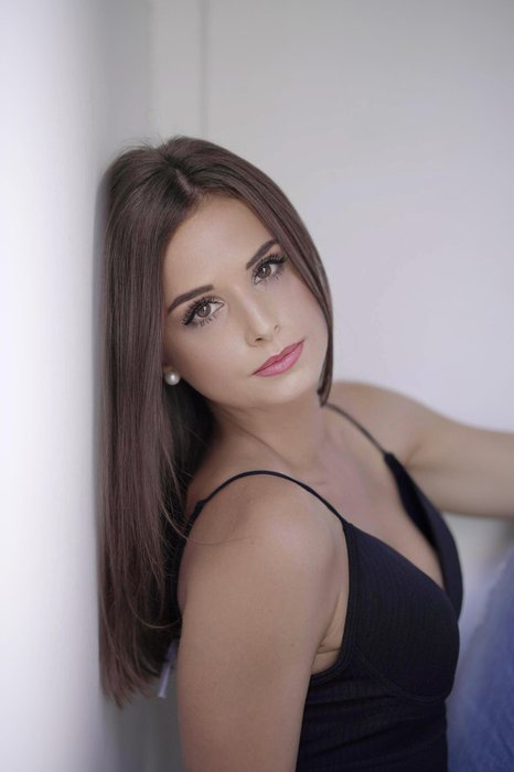 Laura Plotegher_911fd5ea-9254-4b13-84df-cb5317cc3f2d