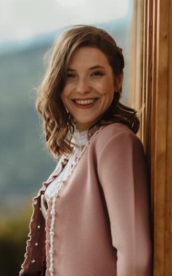 Stefanie-preview-image-9749