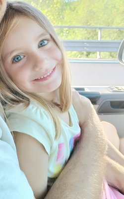 Luna-preview-image-13404