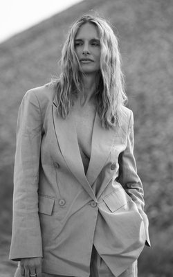 Kristina-preview-image-19402